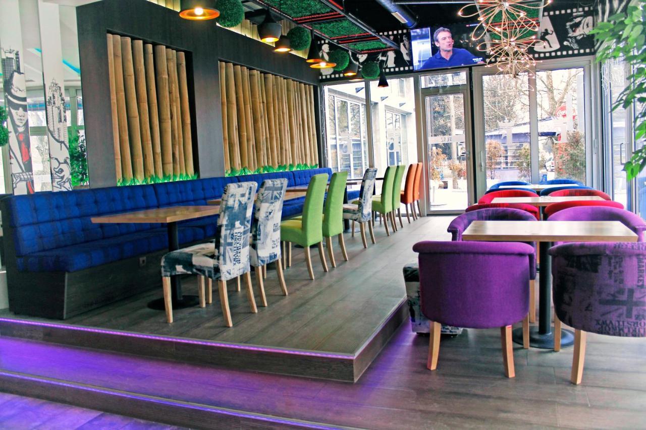 Estrada Lux Hotel Belgrade Luaran gambar